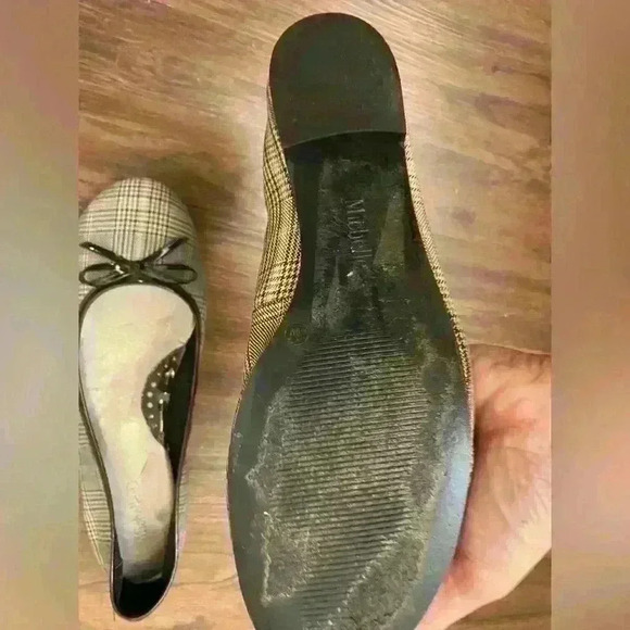 Michelle D size 10 black,white,brown  plaid flats - Picture 6 of 12